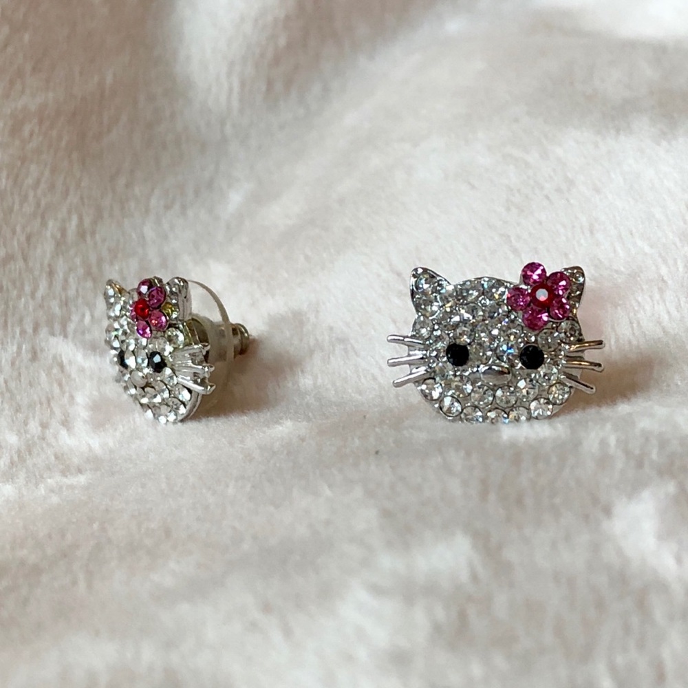 Hello Kitty Crystal Studs